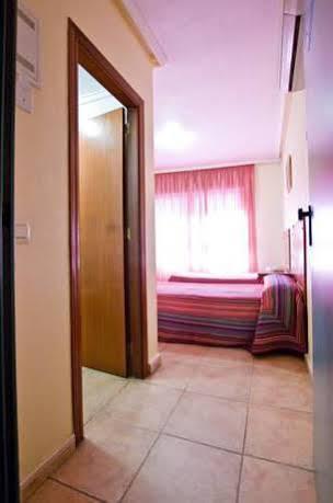 Hotel Central Τορεβιέχα Εξωτερικό φωτογραφία