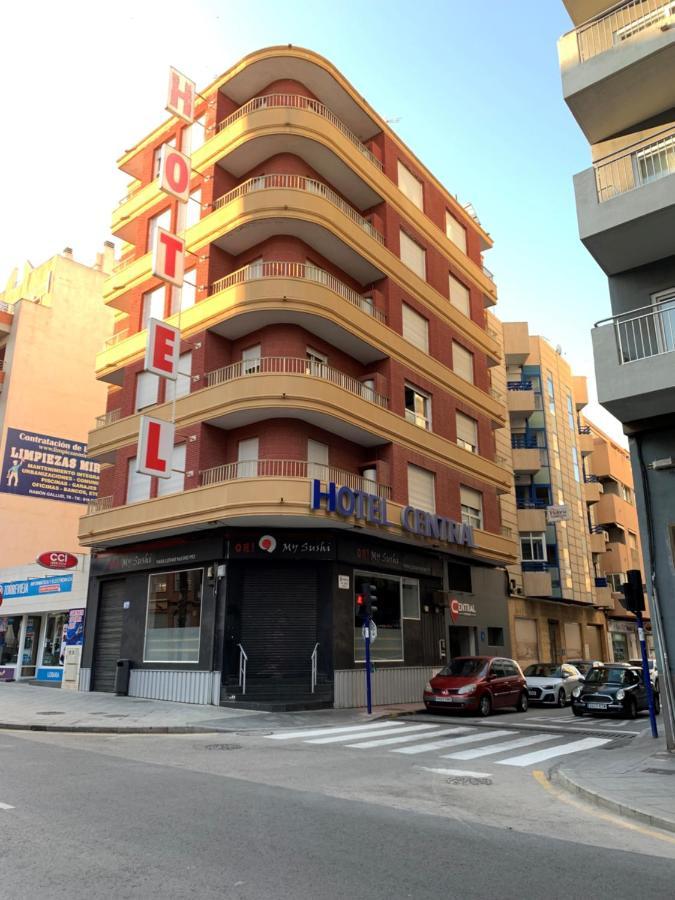 Hotel Central Τορεβιέχα Εξωτερικό φωτογραφία