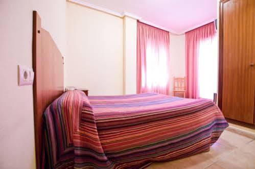Hotel Central Τορεβιέχα Εξωτερικό φωτογραφία